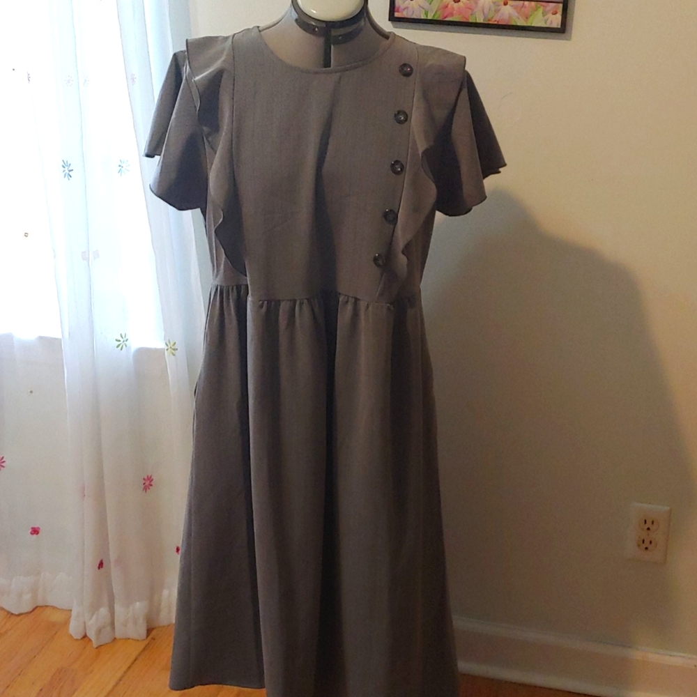 Pre owned ces femme grey pinstripe dress sz large